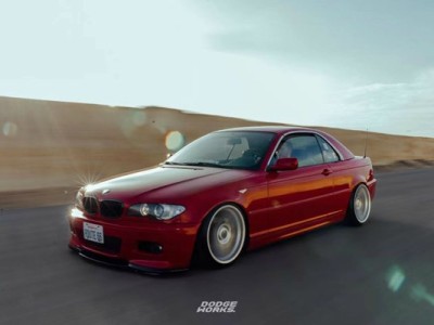 Red BMW E46 airstruts preferred for low lying modification