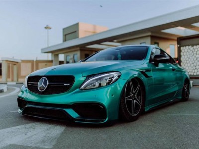 Green Benz c63 Airstruts minimalist style
