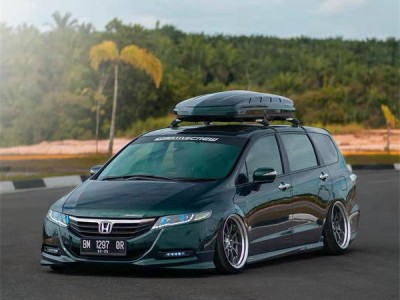Backpacker Honda Odyssey RB Airstruts Classic Stance