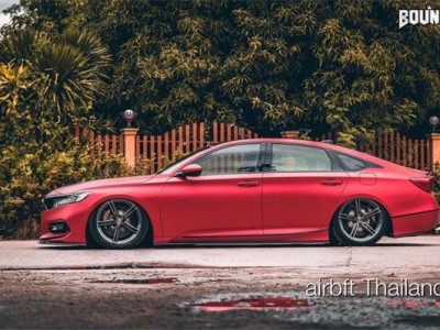 Red Honda Accord Airstruts are popular in Thailand