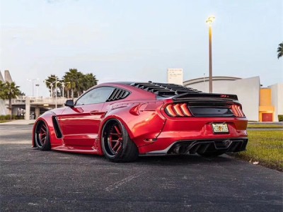 Super Cobra Ford Mustang Air struts red widebody low profile