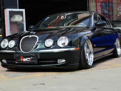 Jaguar S-type Air struts have gone through vicissitudes to reproduce the style of the year