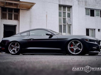 Unleash the Wild Storm: Ford Mustang with Air Struts