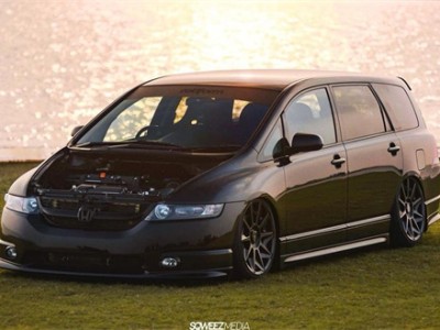 Enhancing Your Honda Odyssey with Air Struts
