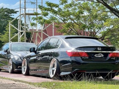 A Symphony of Elevation: Honda Accord’s Metamorphosis with Air Suspension by Velocity Mods