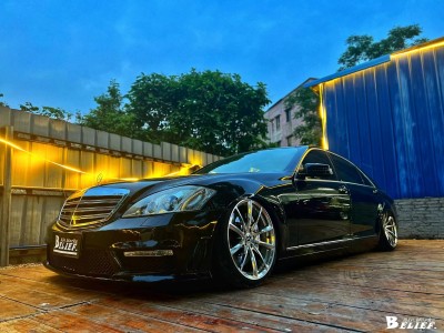 Mercedes-Benz S-Class W221 Air Suspension Modifications